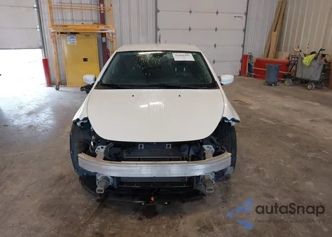 2015 Dodge Dart Sxt из США, поврежденный, VIN 1C3CDFBB0FD128568